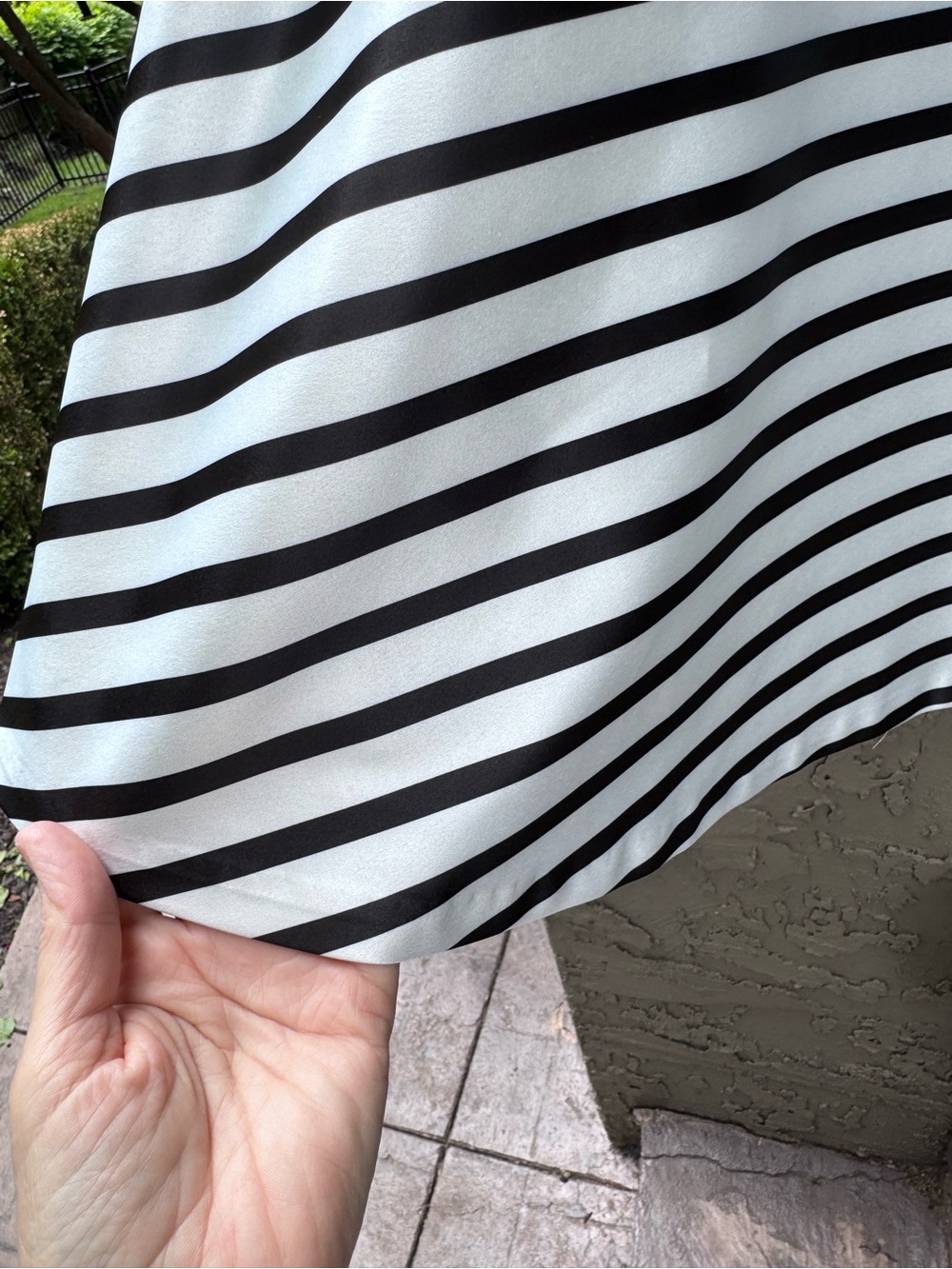 The Limited Striped A line Skirt Satin Size 10 - Picture 5 of 14